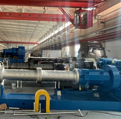 XJD-250銷釘供膠（四臺同時發(fā)）