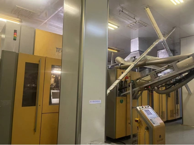 達(dá)意隆28口熱灌生產(chǎn)線